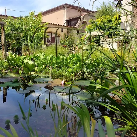 De La Truie Qui File Casa de Férias Noailhac (Tarn)